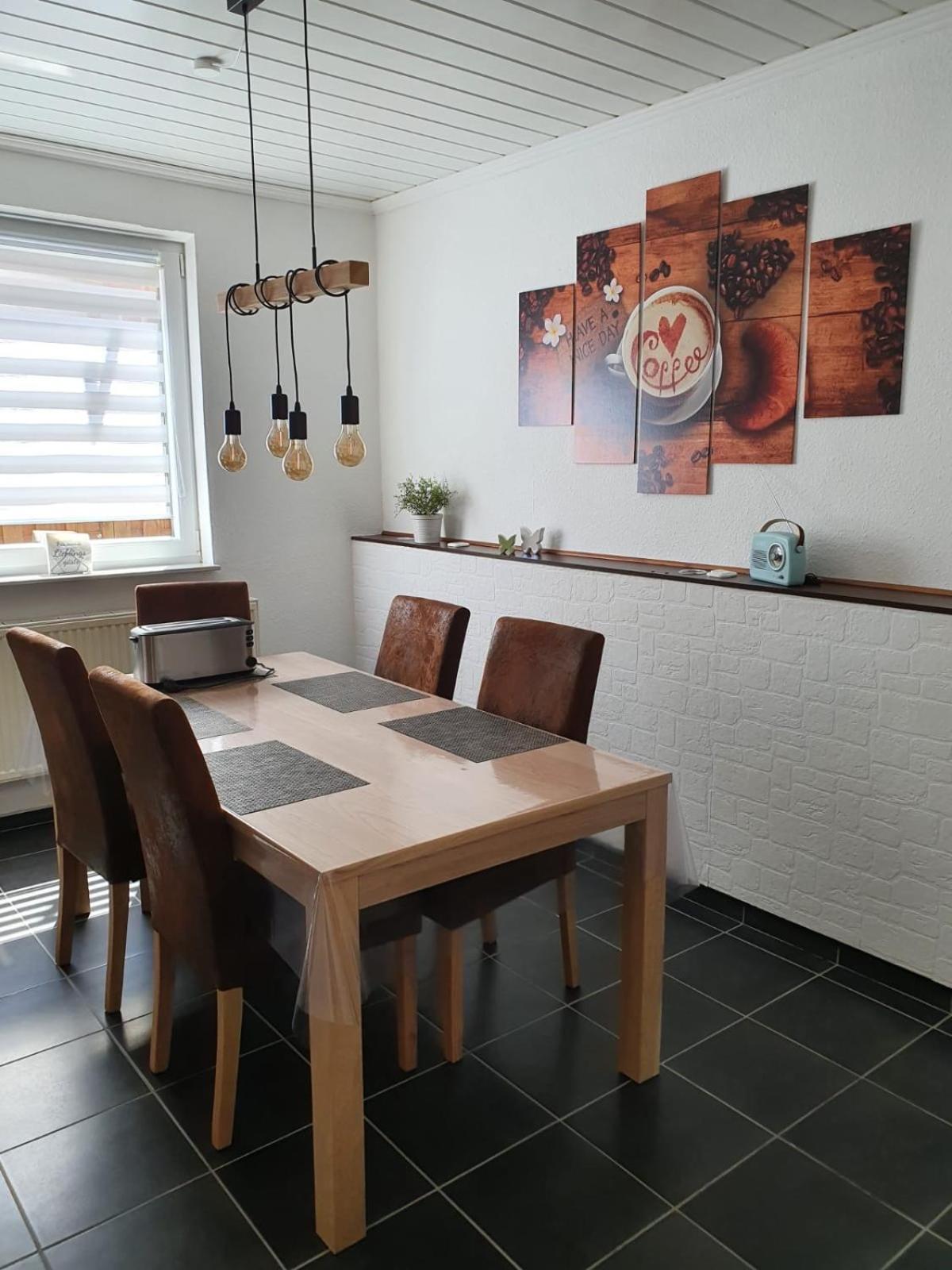 Neu! Fewo Lentz Hafenstadt เอมเดน ภายนอก รูปภาพ